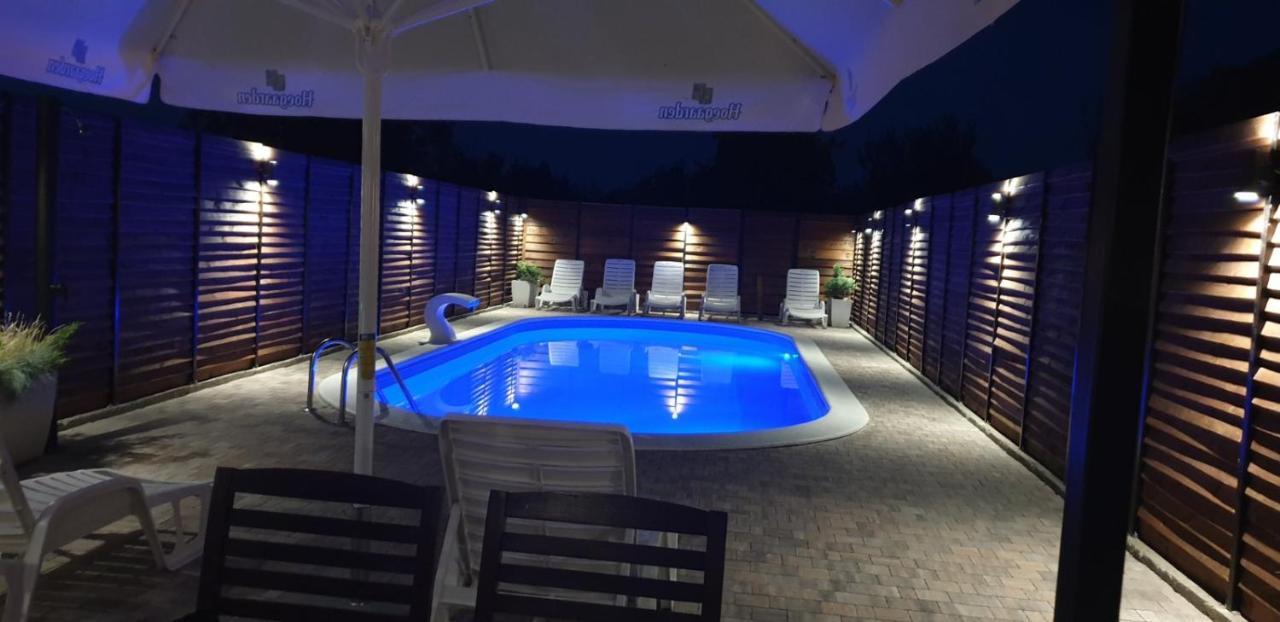 Hotel Hunting House Turija Zewnętrze zdjęcie