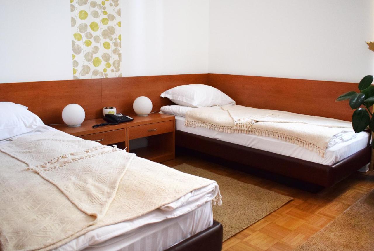 Hotel Hunting House Turija Zewnętrze zdjęcie